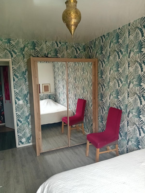 Photo 1: Grande armoire