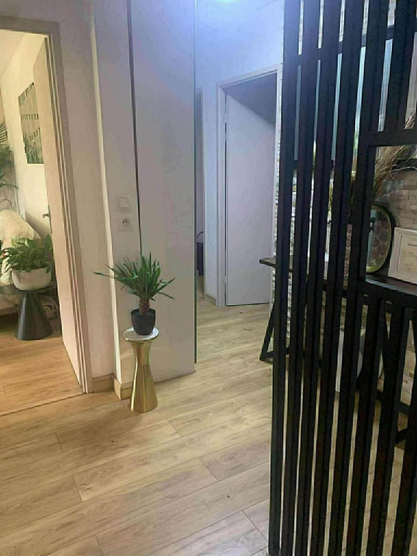 Photo 1: Entrée 