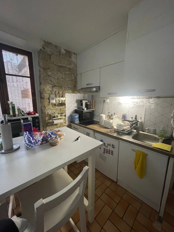 Photo 1: Cuisine