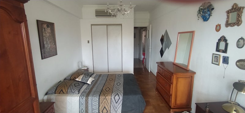 Photo 1: Chambre meublée lit double