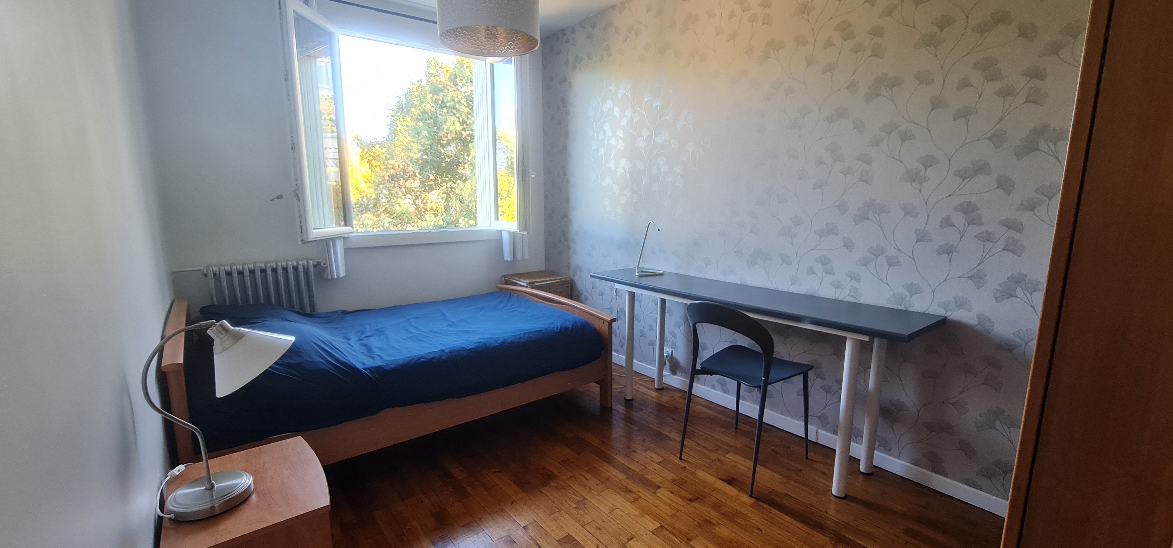 Cherche colocataire Est de Lyon Photo principale