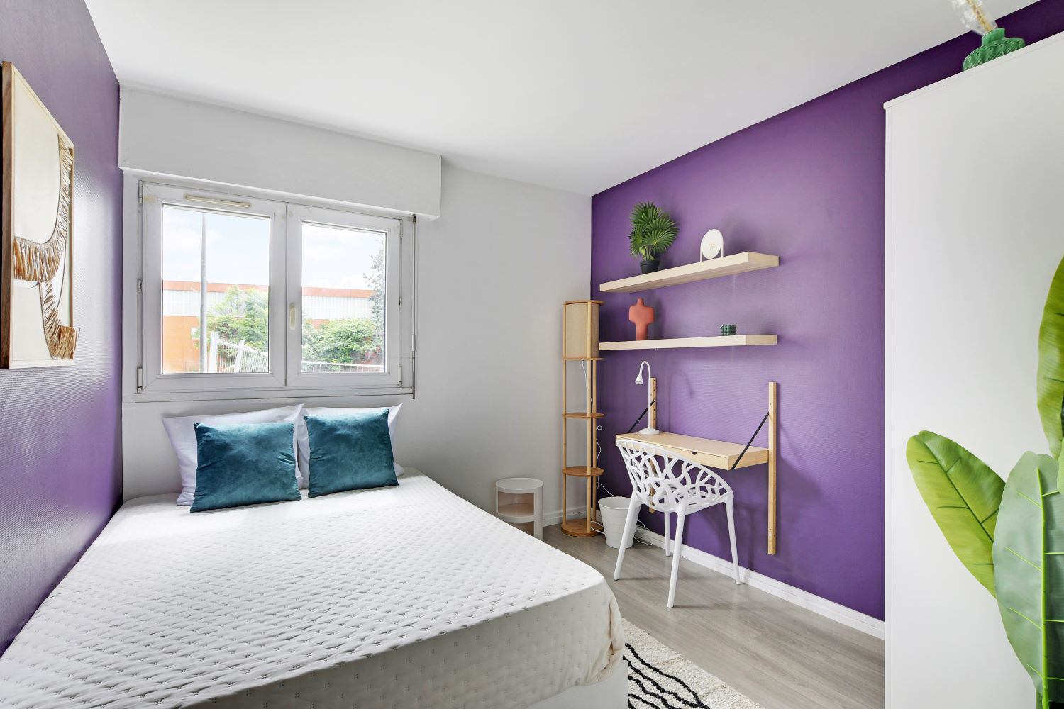 Chambre violette de 10 m² Photo principale