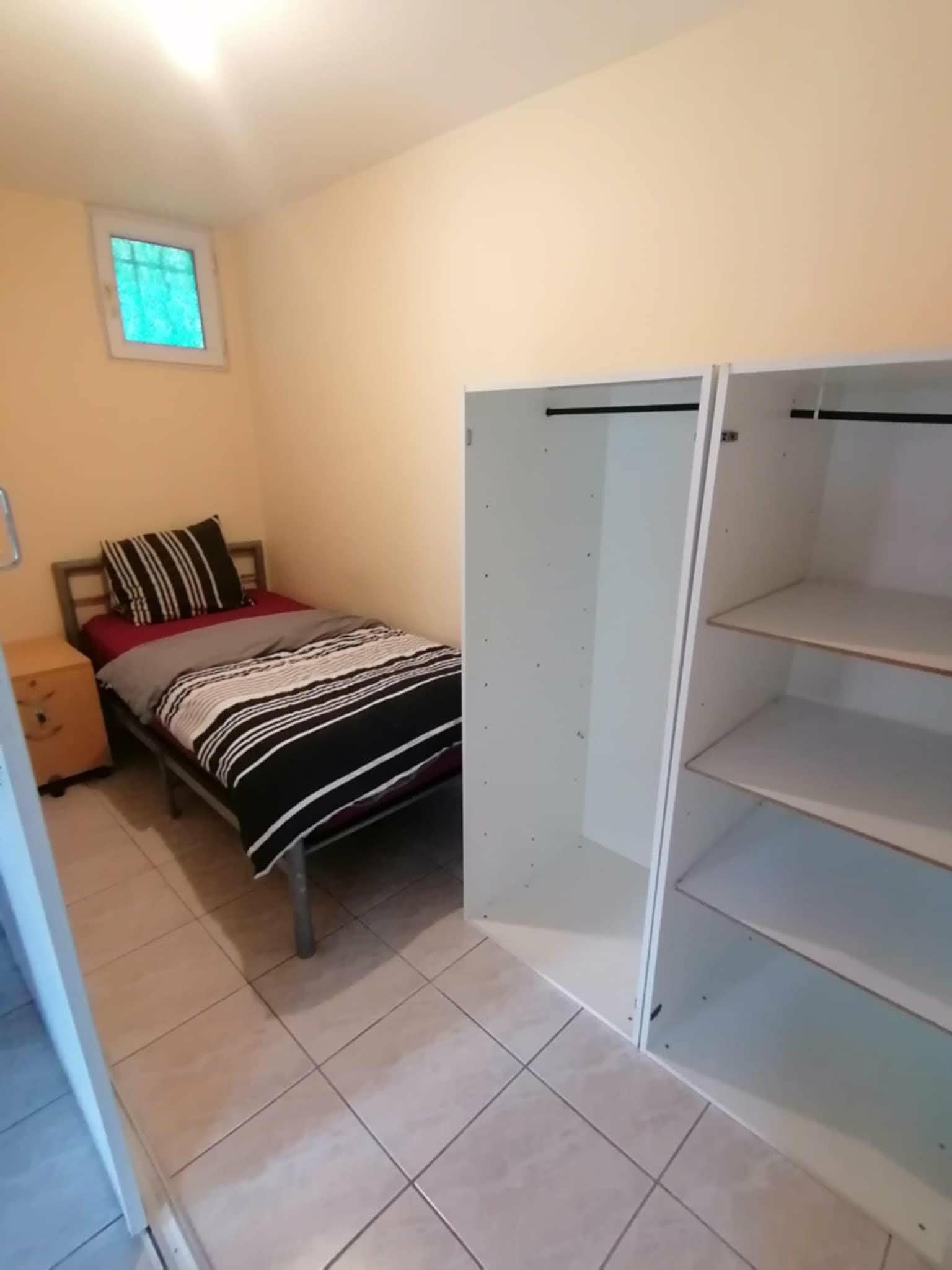 Une Petite Chambre  Photo principale